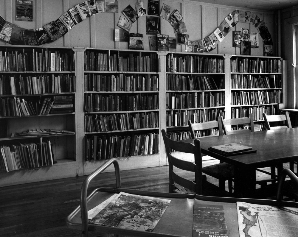 Boy's House (Library)