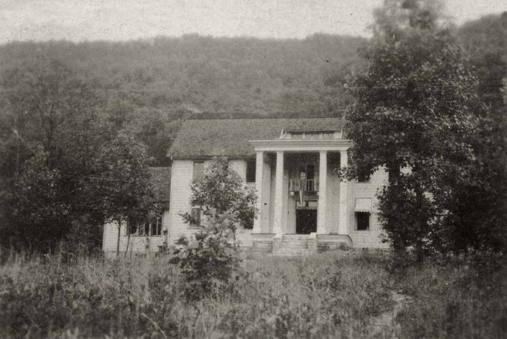 Burkham School House I. Angela Melville Album II, Part I. “1st M.S.B. Schoolhouse”[melv_II_album_010.jpg]