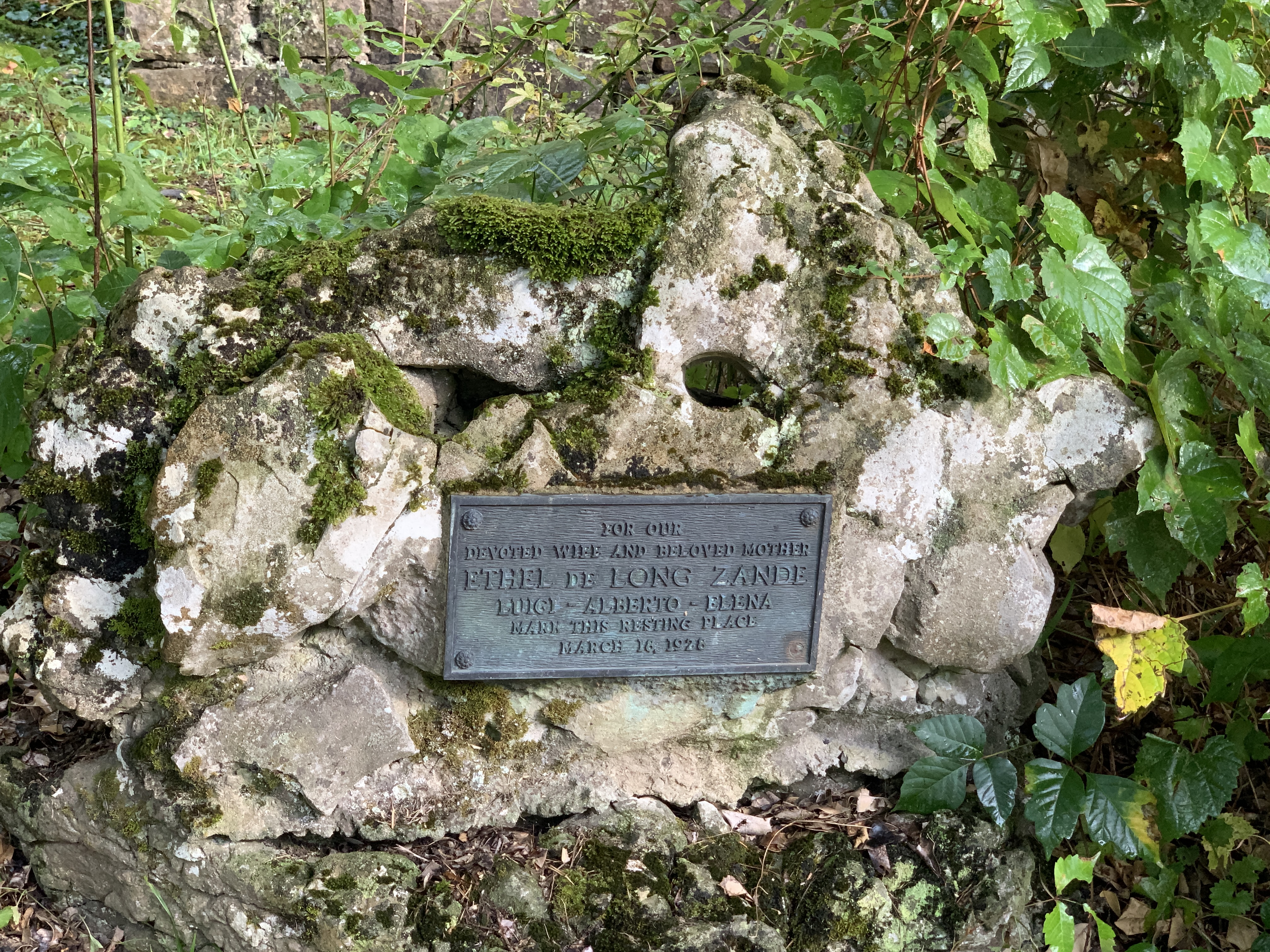 Grave marker for Ethel de Long Zande. March 16, 1928.
